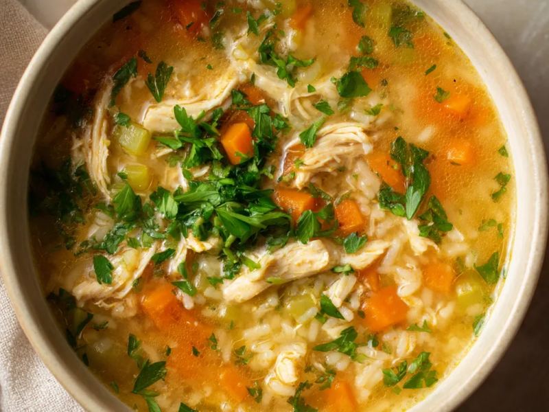 Sopa de Pollo y Arroz